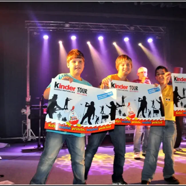Kinder Tour
