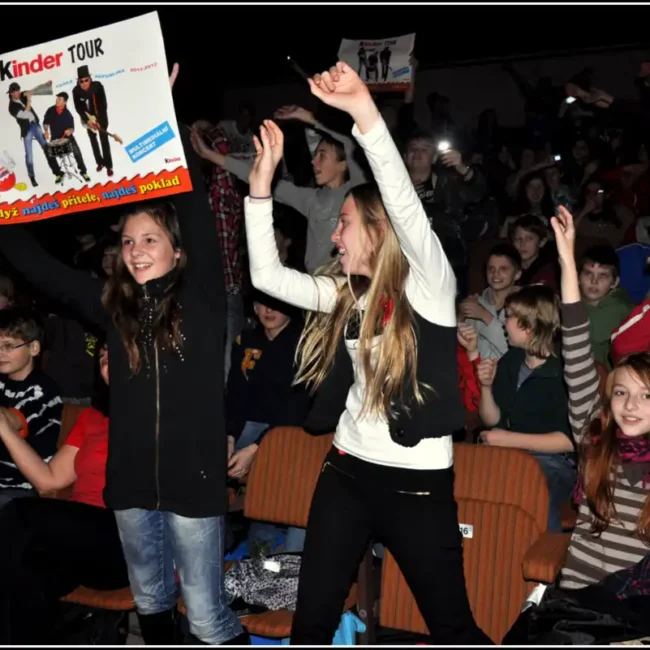 Kinder Tour